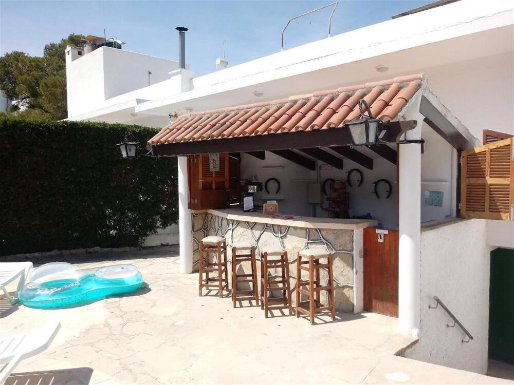 Hostal Oasis Dor Cala d'Or  Ngoại thất bức ảnh